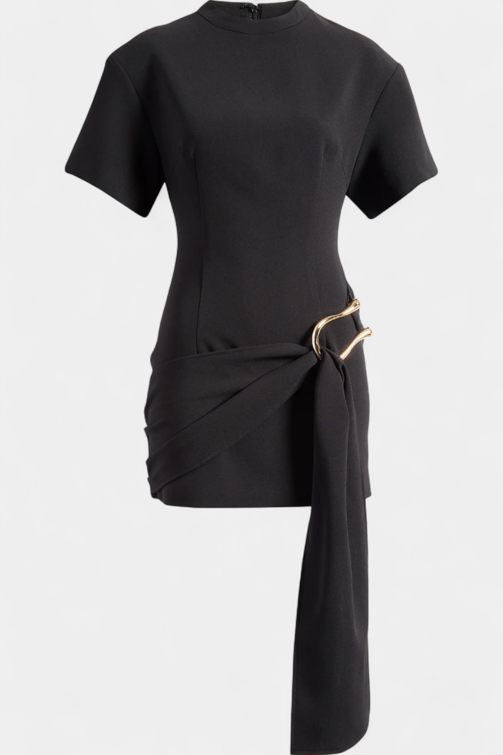 Vestido Mini Coraline con Cintura Drapada y Hebilla Dorada